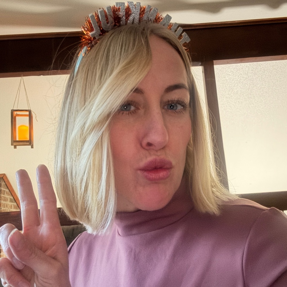 Meet your Posher, Gina